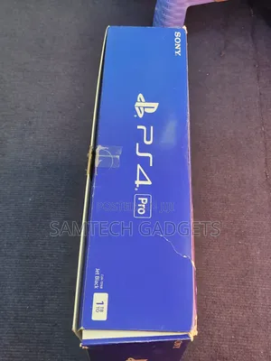 Sony Ps4 Pro , 1 Tb With 3 Games