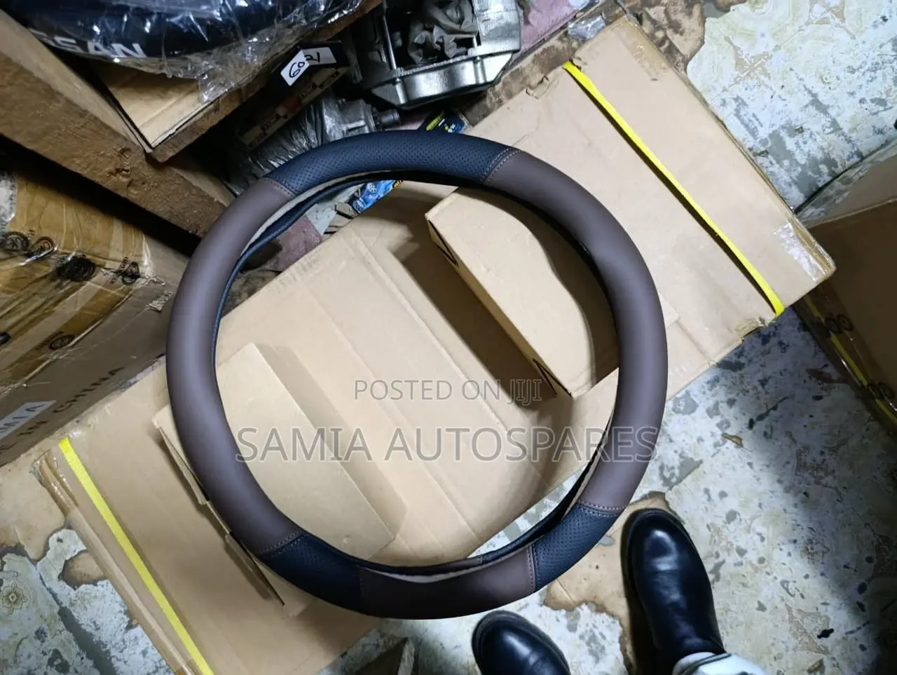Leather Steering Cover Black Brown