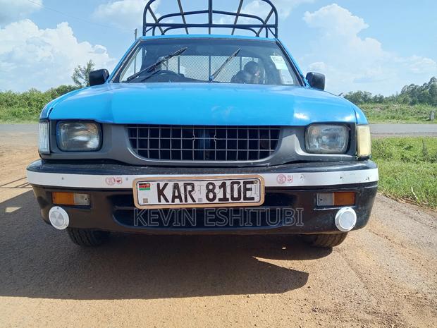 Isuzu Tougher - thumbnail 3