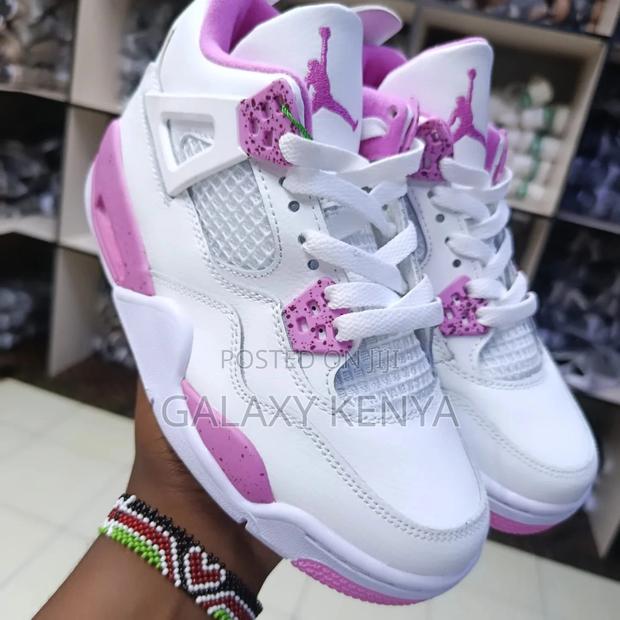 Jordan 4 Valentine - thumbnail 4