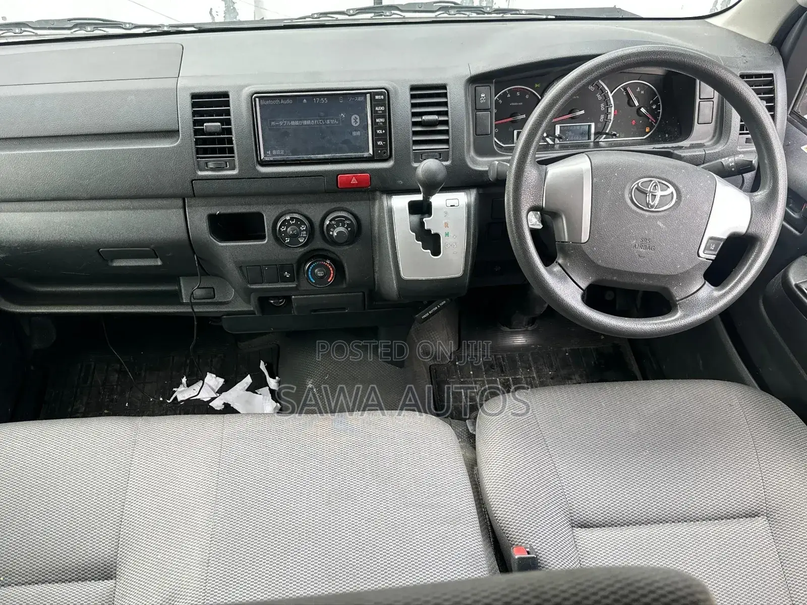 Toyota HiAce 2019 Silver