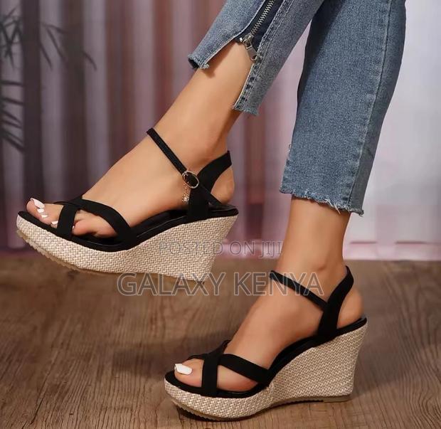 Open Wedge - thumbnail 2