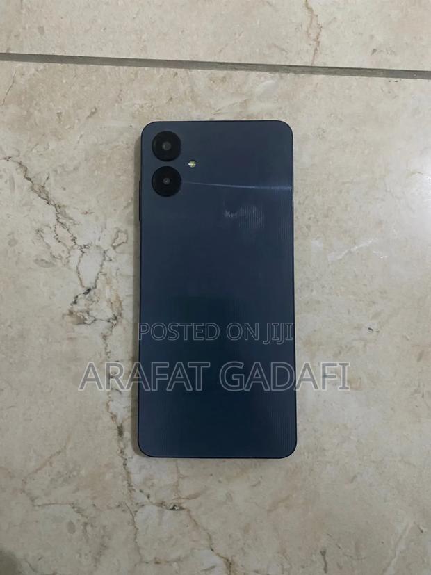 New Samsung Galaxy A06 128 GB Black - main view