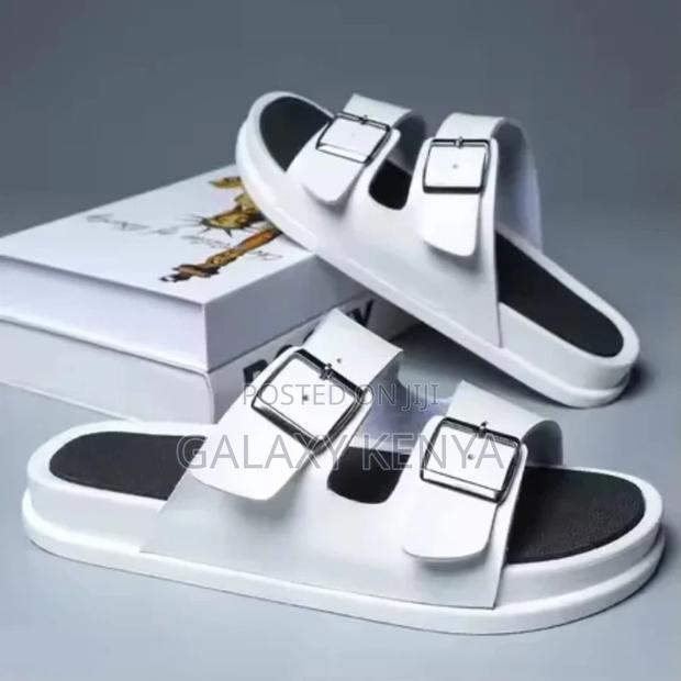 Men's Summer Sandals - main view