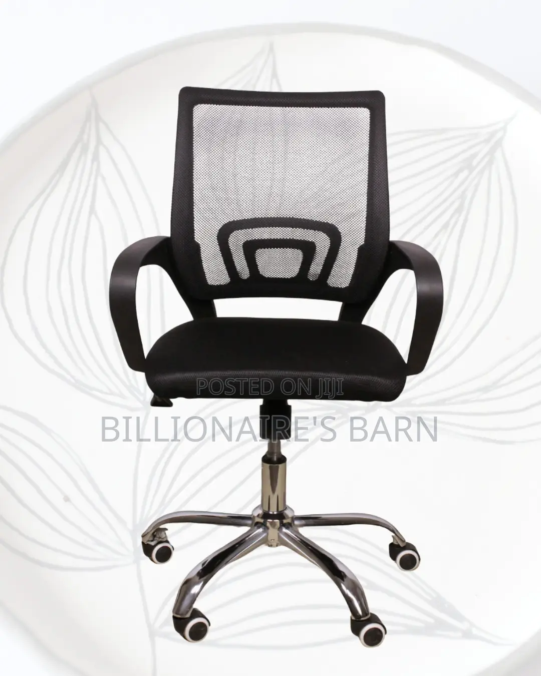 Black Compact Ergonomic Chair | Movement That Won’T Annoy Your Team