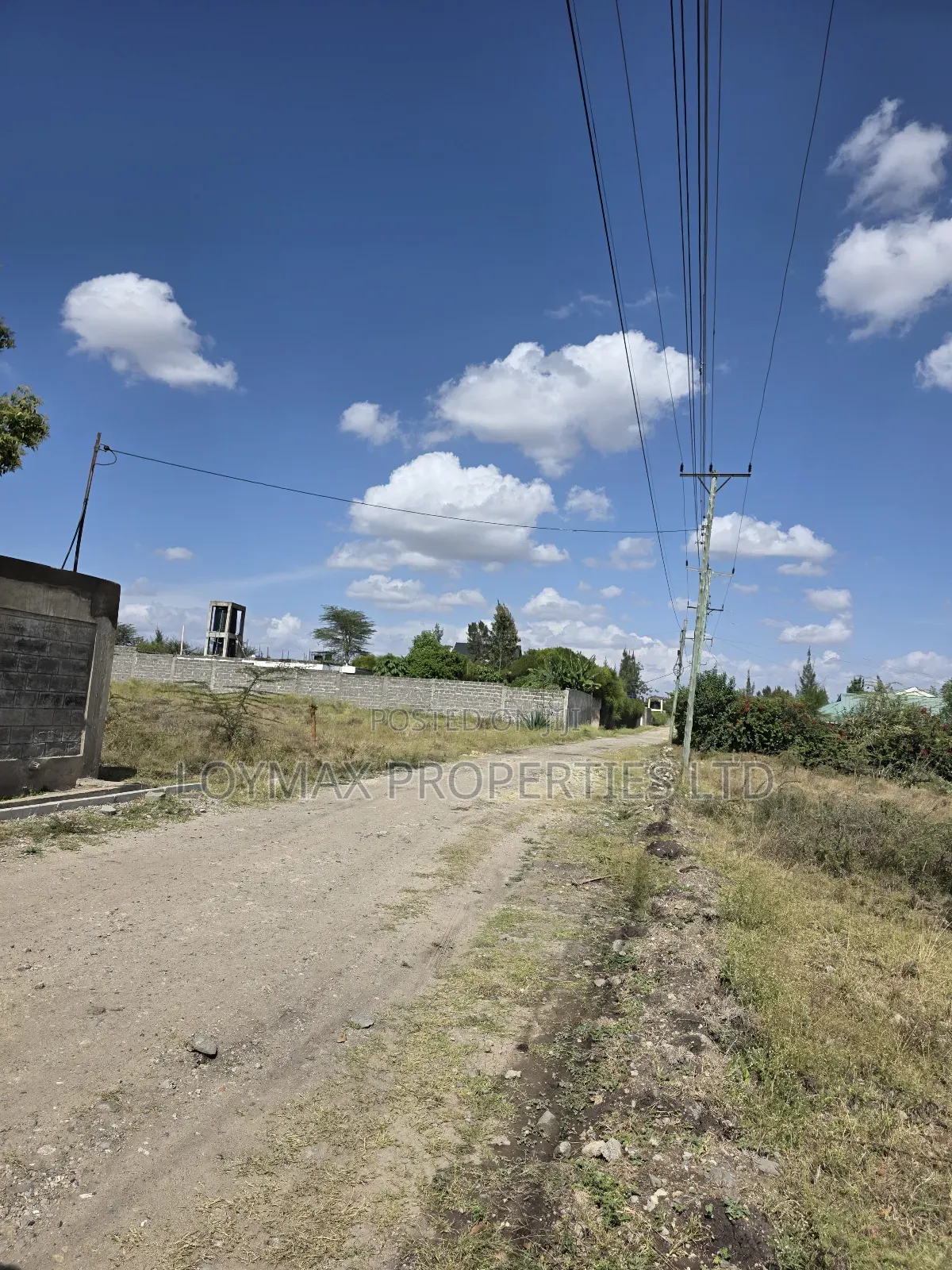 1/4 Plot on Sale in Kitengela Acacia Paradise Estate