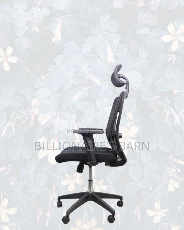 Black Ergonomic Mesh Chair | Movement That Won’T Annoy Your Team