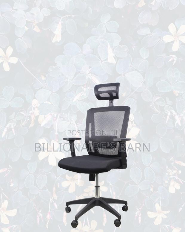 Black Ergonomic Mesh Chair | Movement That Won’T Annoy Your Team - thumbnail 3