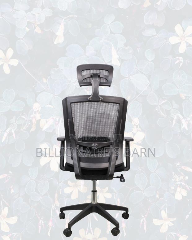 Black Ergonomic Mesh Chair | Movement That Won’T Annoy Your Team - thumbnail 4