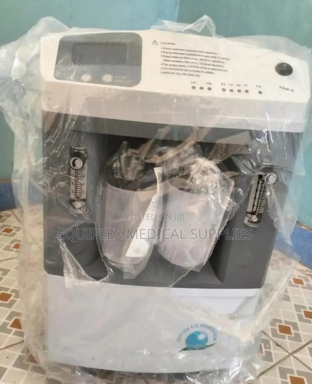 8l Dual-Flow Oxygen Concentrator (Longfian) - main view