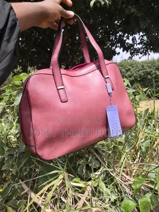 Selling Trendy Thrifted Quality Bags I Open Bales - thumbnail 10