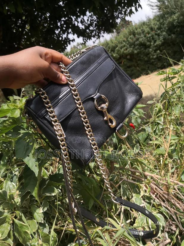 Selling Trendy Thrifted Quality Bags I Open Bales - thumbnail 16