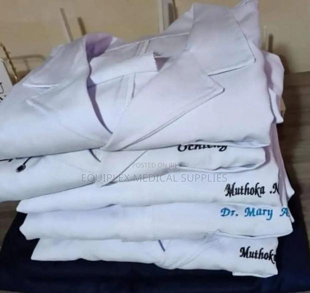 High-Quality Hospital Lab Coat (Pure Cotton) - main view