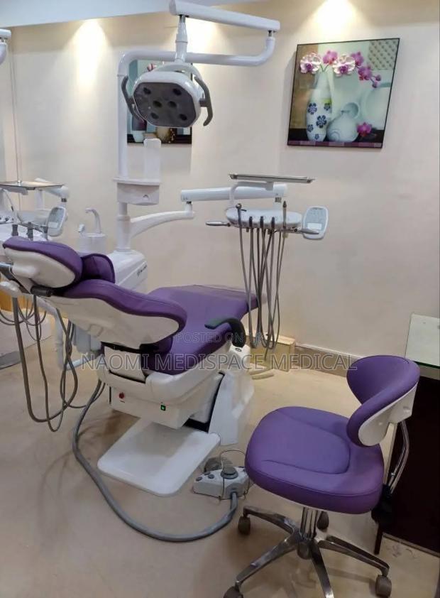 New Dental Chair Complete With Compressor