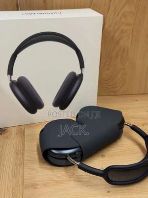 Airpods Max Type C on Offer - thumbnail 2