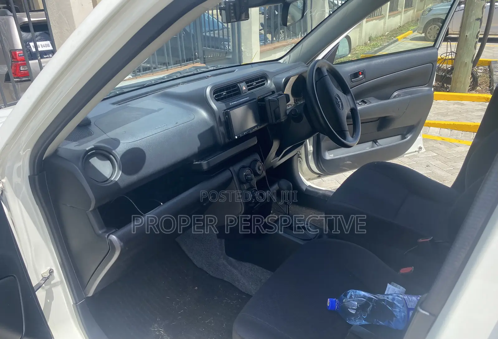 Toyota Probox 1.5 GL 4WD 2019 White