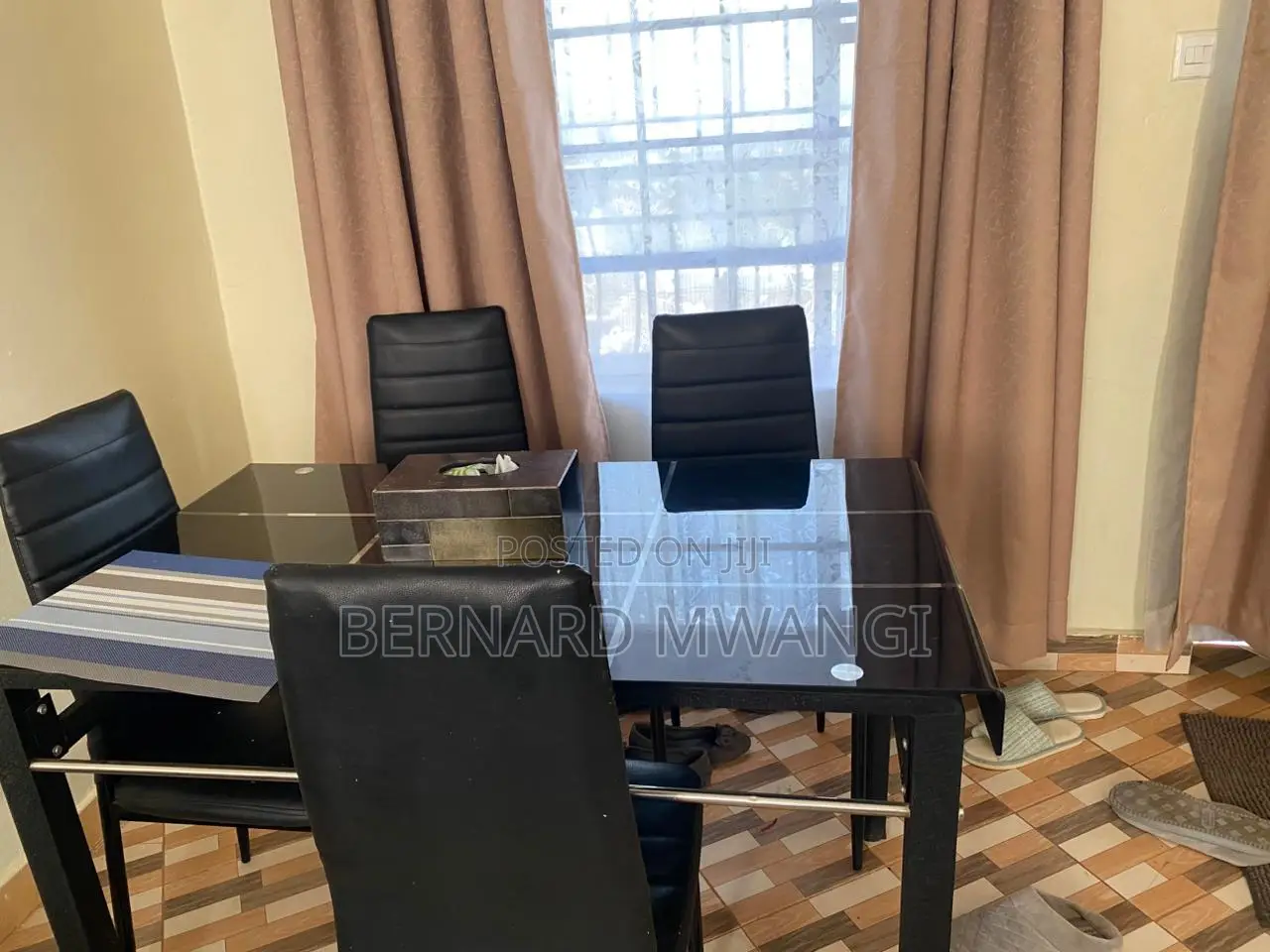 Dinning Table Glass Top 4 Chairs