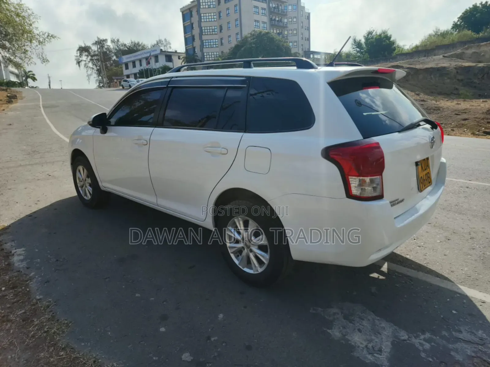 Toyota Corolla Fielder 1.5 Petrol FWD 2014 Black