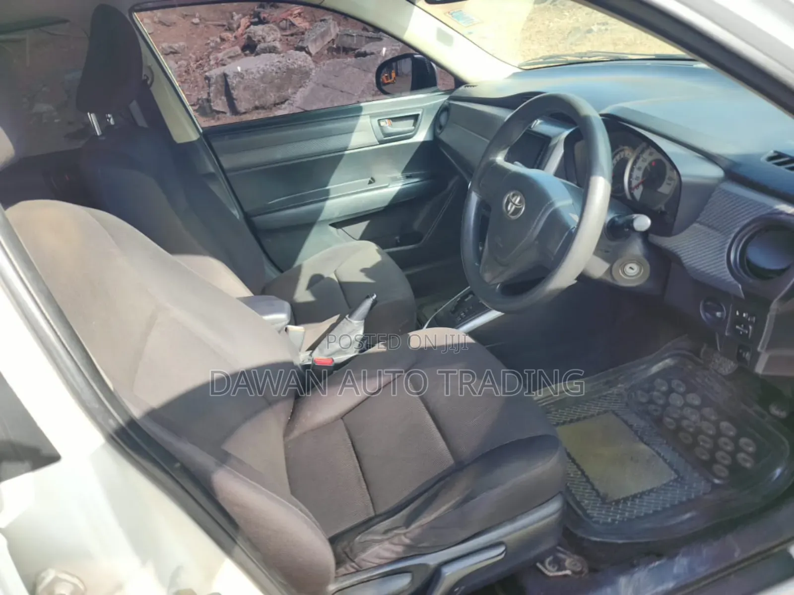 Toyota Corolla Fielder 1.5 Petrol FWD 2014 Black