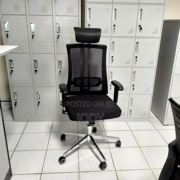 Office Chair – Comfortable & Stylish - main view