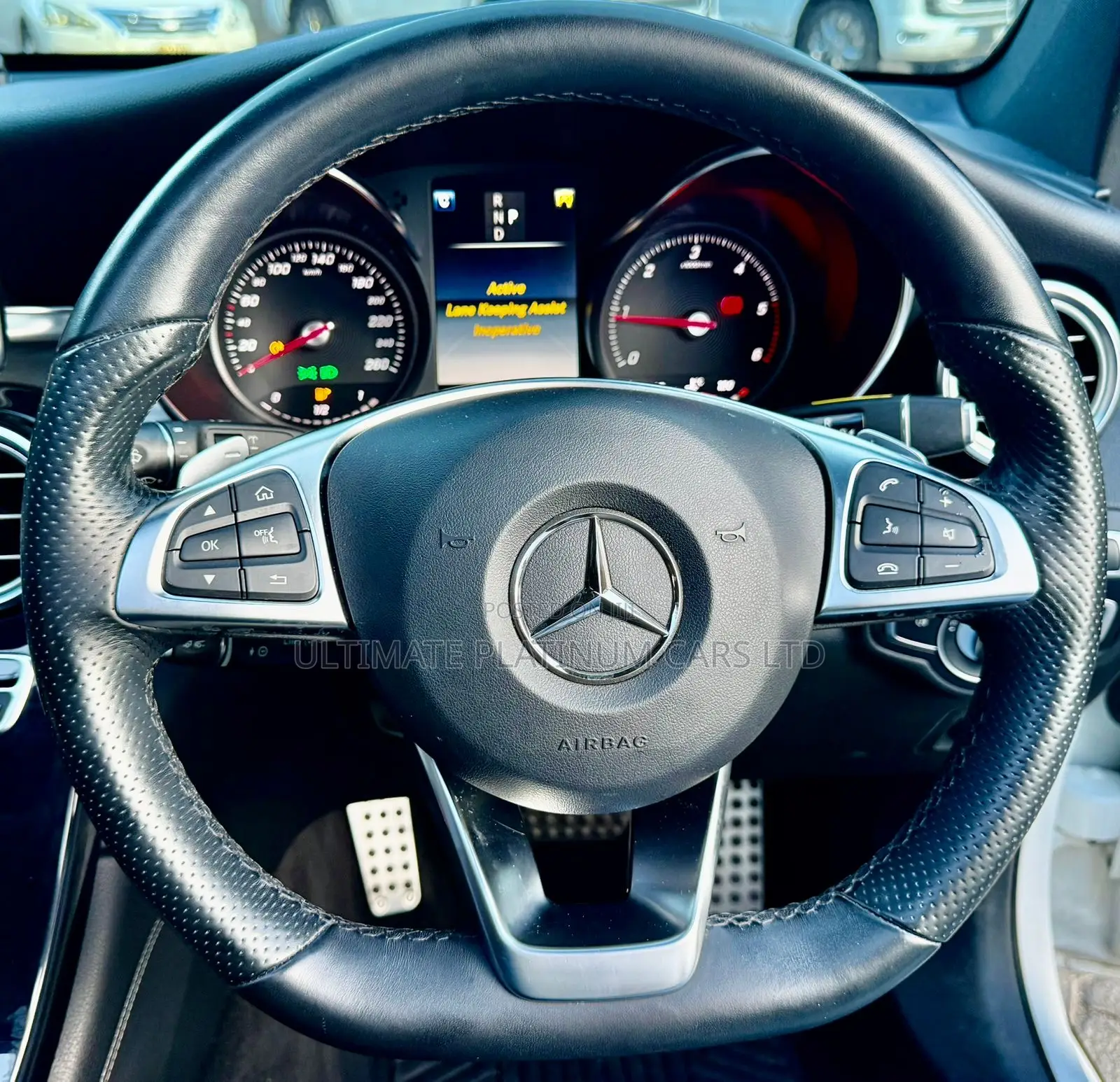 Mercedes-Benz GLC-Class 2019 White