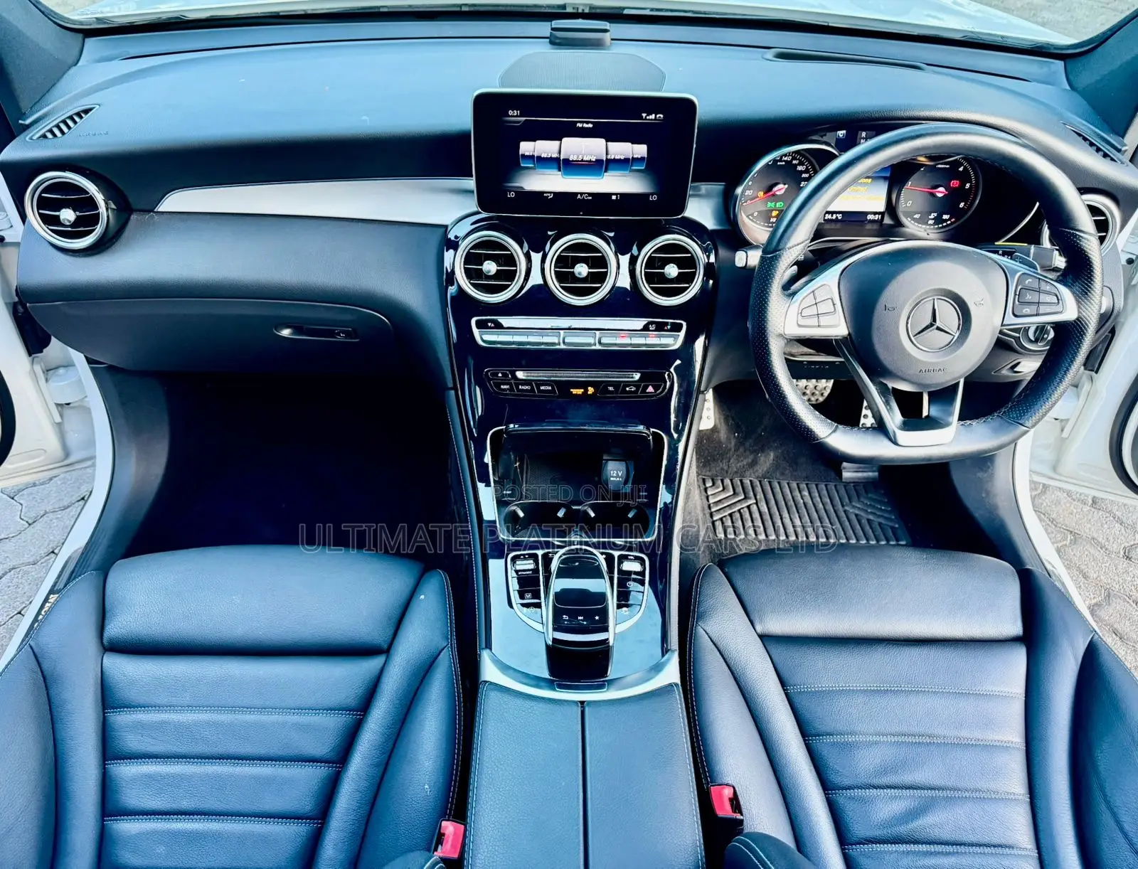 Mercedes-Benz GLC-Class 2019 White
