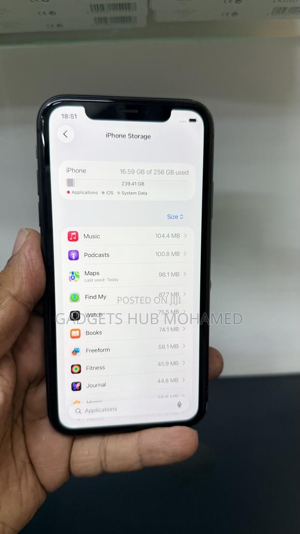 Apple iPhone 11 256 GB Black - thumbnail 4