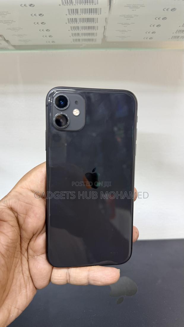 Apple iPhone 11 256 GB Black - main view
