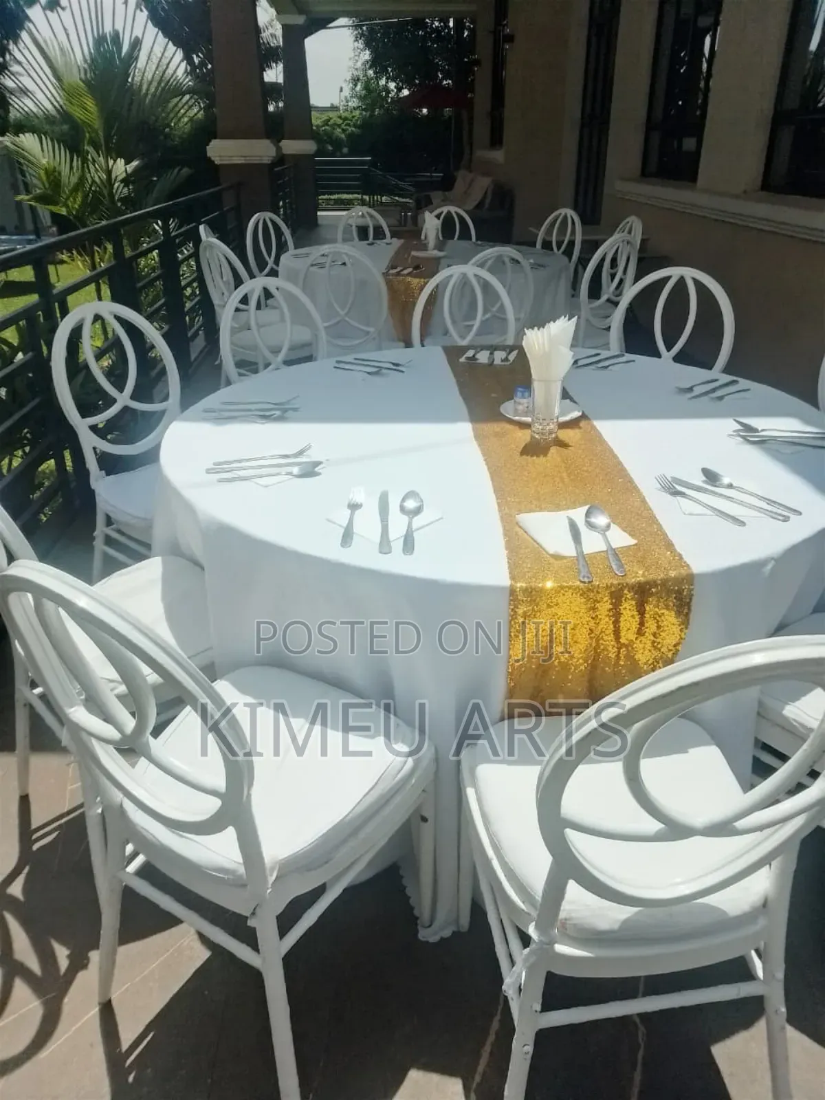 Table Setup And Decoration