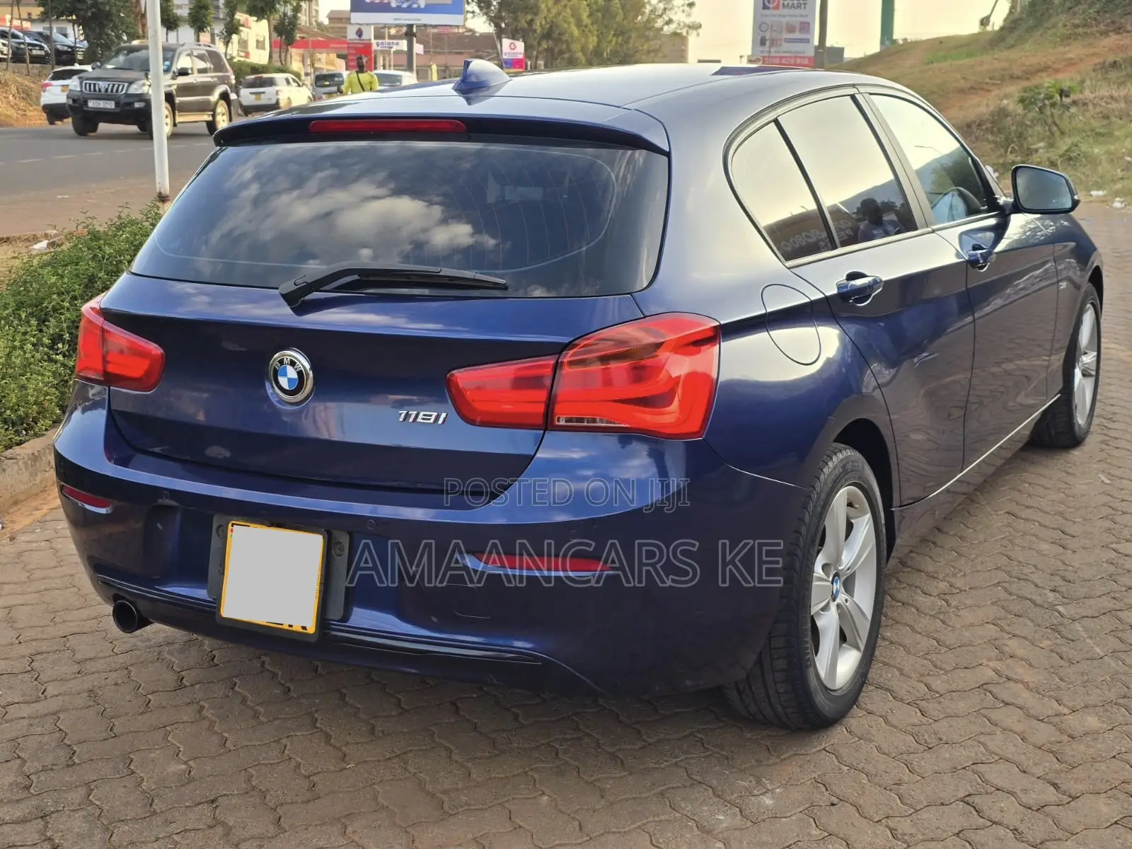 BMW 118i 2017 Blue