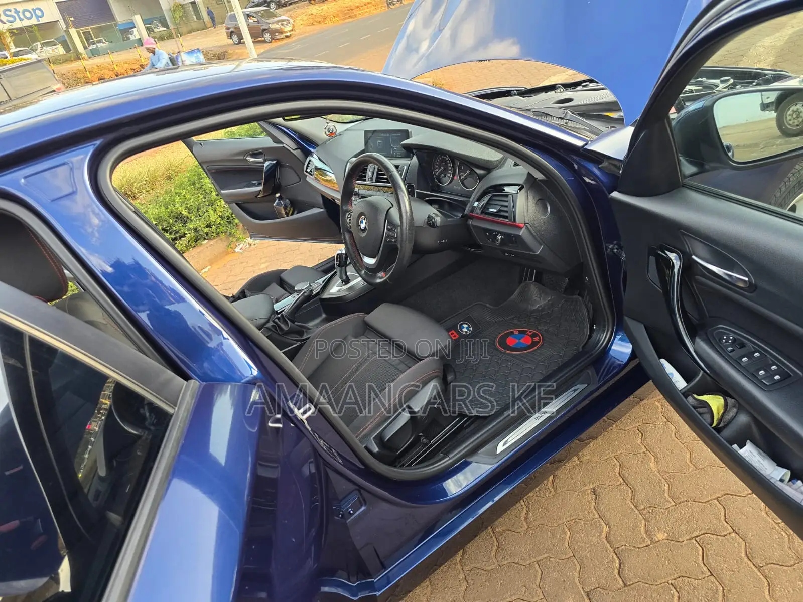 BMW 118i 2017 Blue