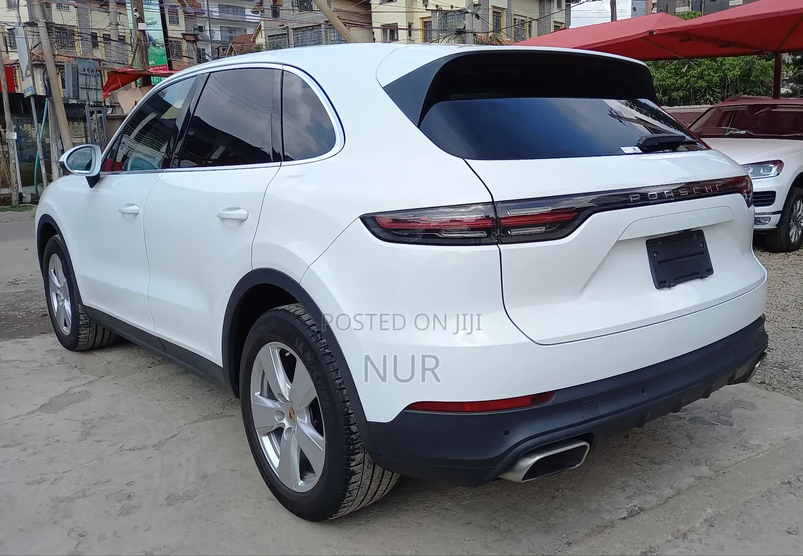 Porsche Cayenne 2019 White