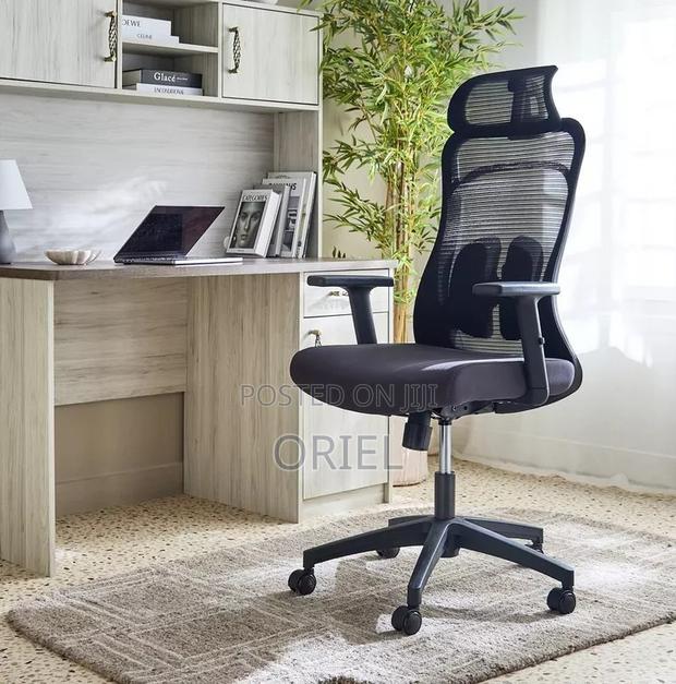 Office Chair : High-Back Ergonomic Office Chair - thumbnail 7