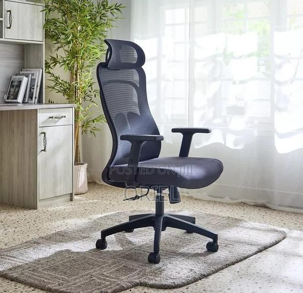 Office Chair : High-Back Ergonomic Office Chair - thumbnail 8