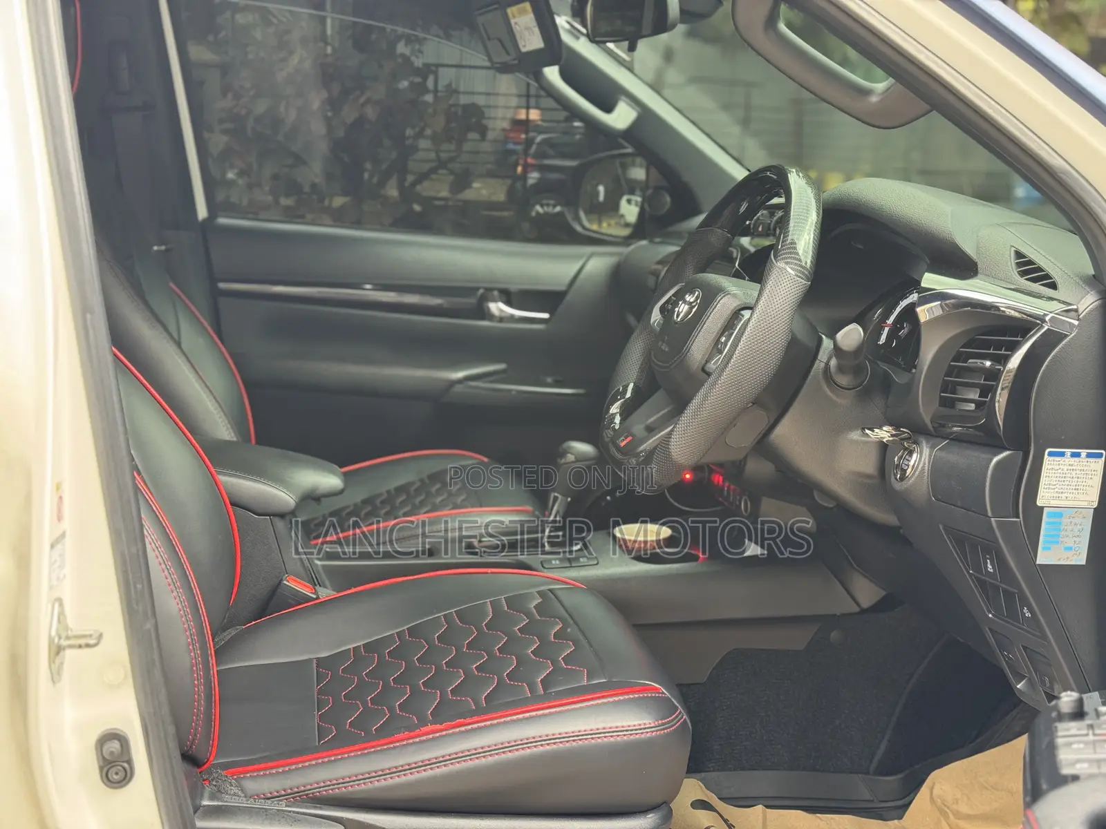 Toyota Hilux 2019 Blue