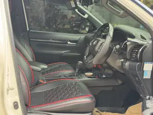 Toyota Hilux 2019 Blue