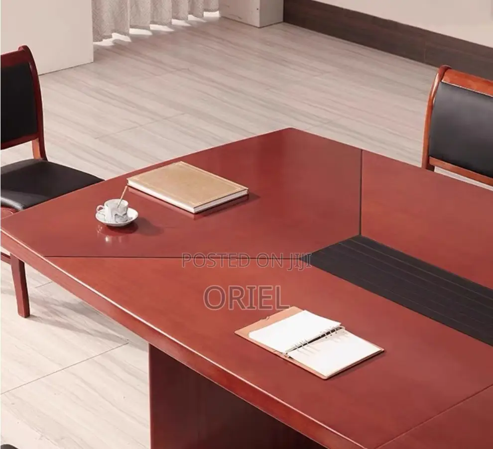 Office Boardroom Table : Executive Mahogany Boardroom Table