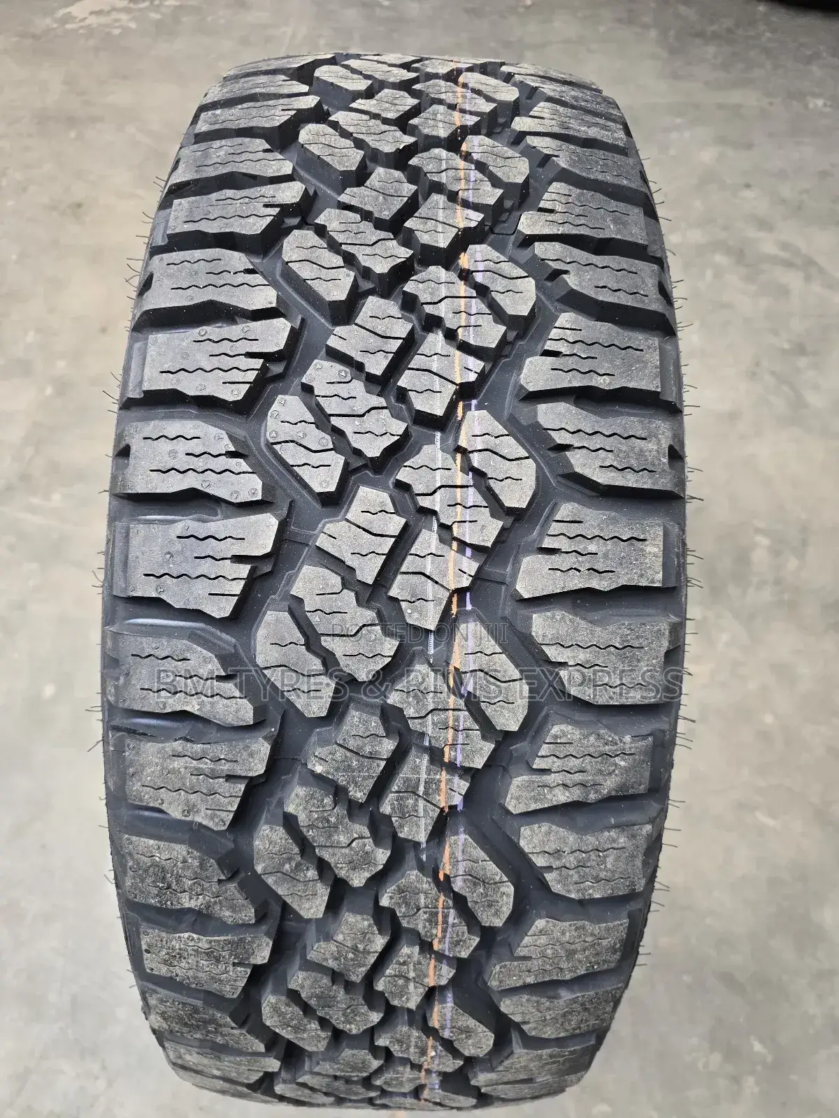 265 /60 R18 Goodyear Tyres (Duratrac)