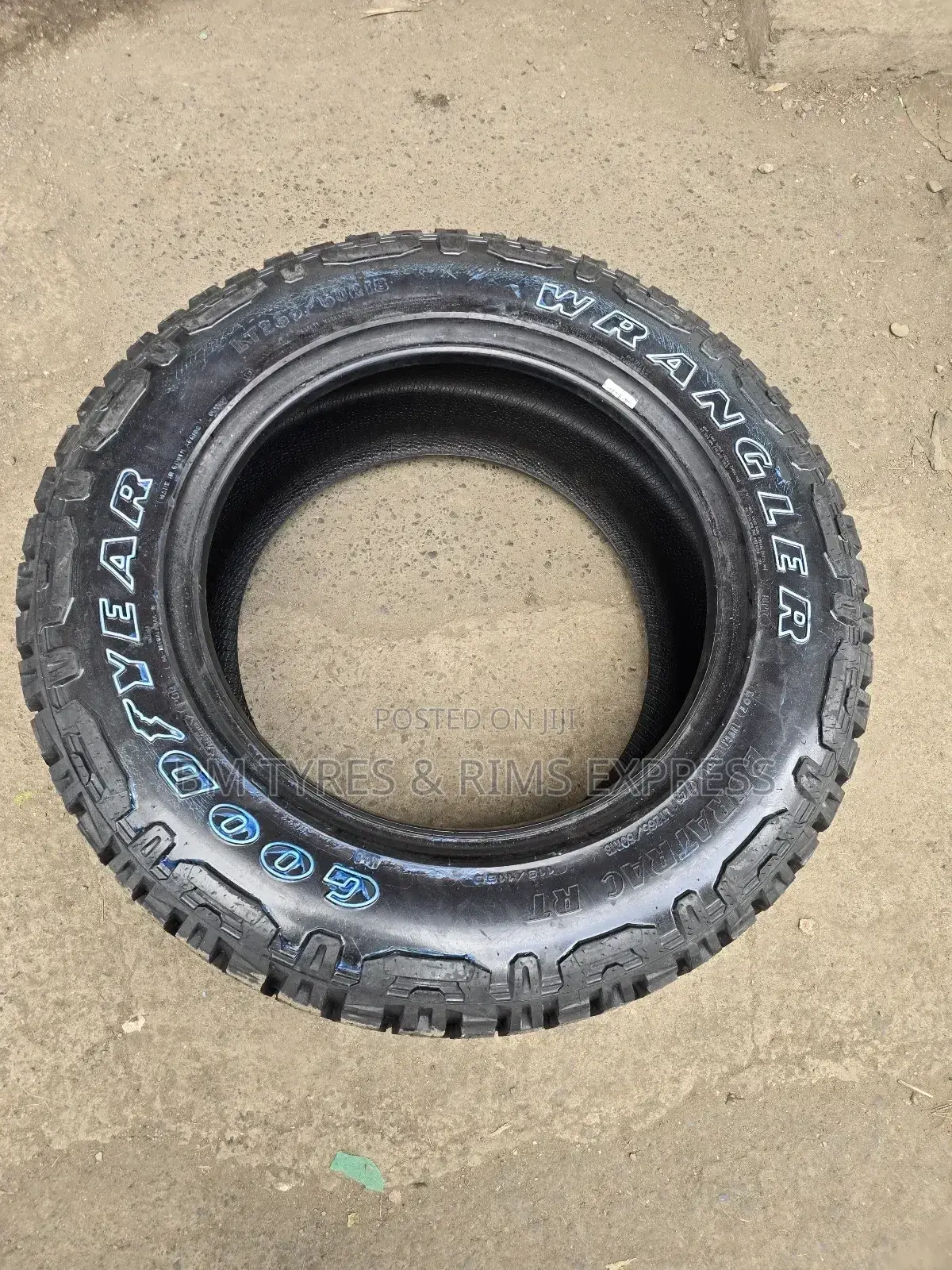 265 /60 R18 Goodyear Tyres (Duratrac)