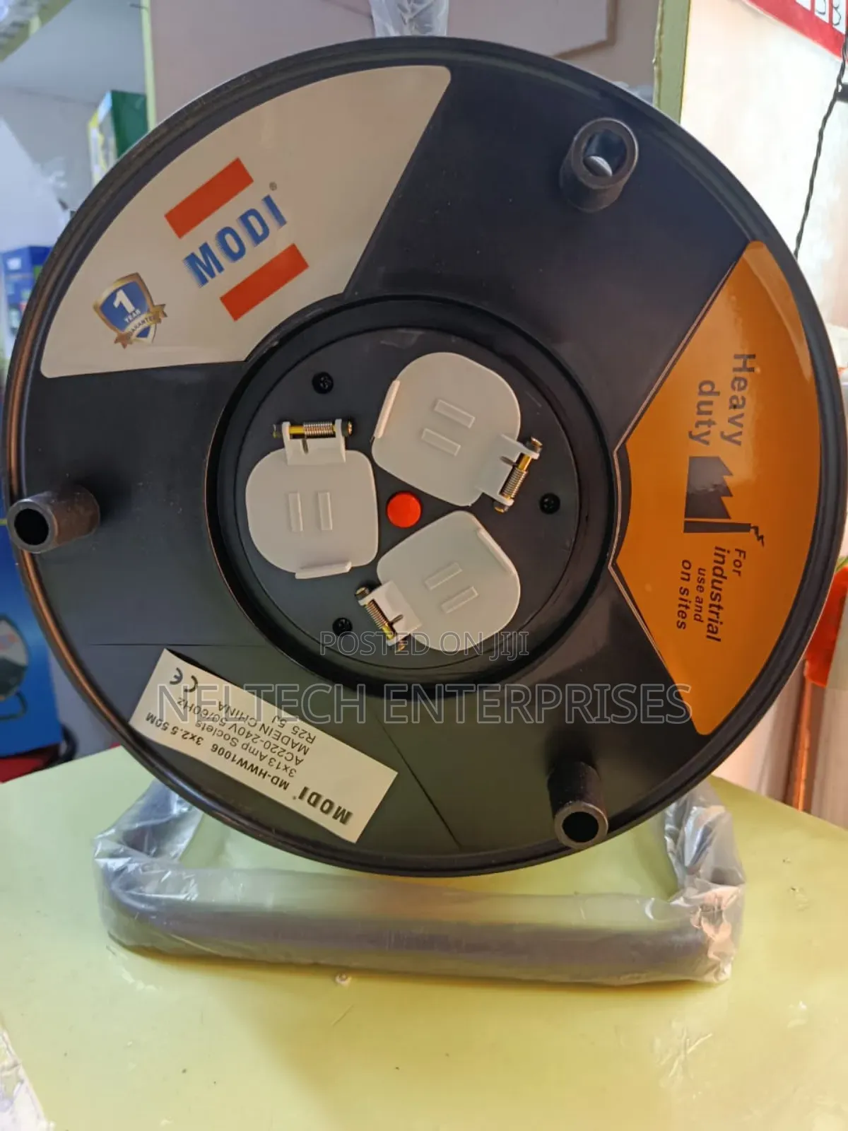 Heavy Duty Extension Reel 2.5 Mm 50 Meters