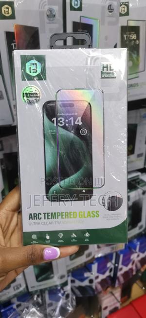 Flolab Tempered Glass Screen Protector for iPhone 12 Pro Max - thumbnail 2