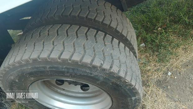 Mitsubishi Fh 215 Model on Quick Sale - thumbnail 5