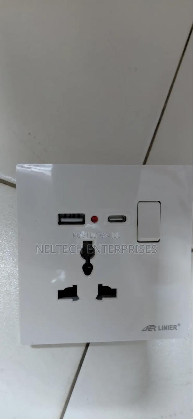 Single Socket Usb/Type C
