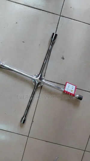 Heavy Duty 4-Way Wheel Spanner 