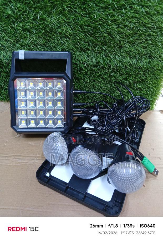 Solar City Solar Lamp - thumbnail 3