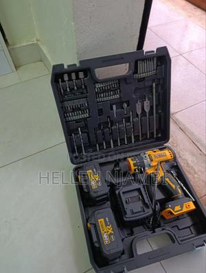 Dewalt Cordless Drill Set - thumbnail 2