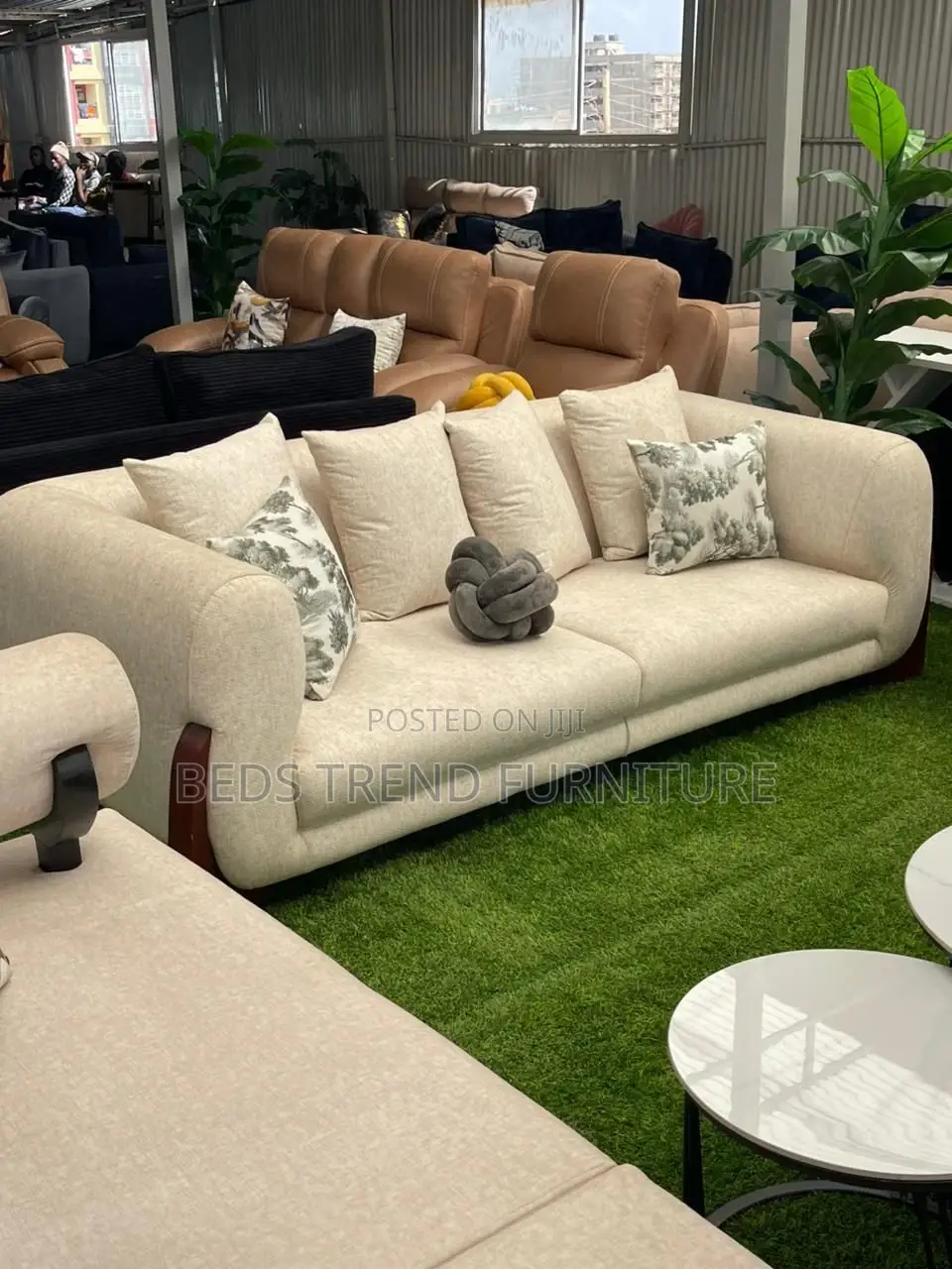 Strong Classy 5 Seater Sofa 2,3