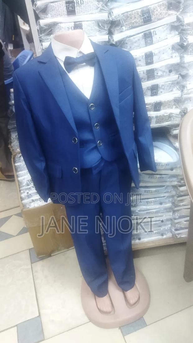 Small Boy Suit - thumbnail 2