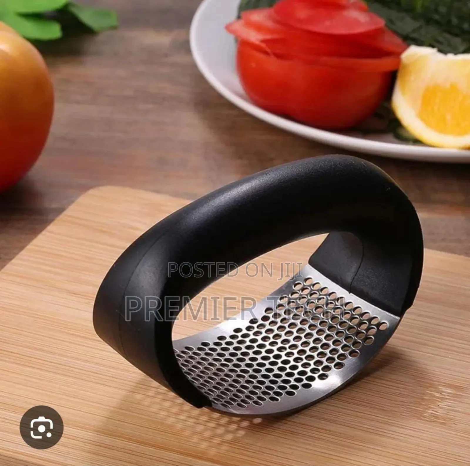 *Ring Garlic Crusher