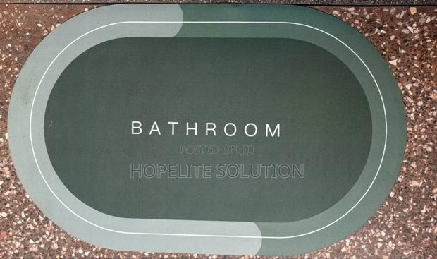 Absorbent Bathroom Mats - thumbnail 2